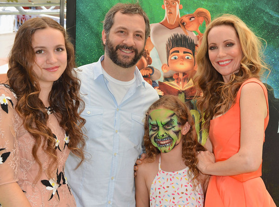 Whos dating leslie mann